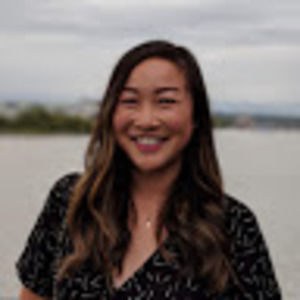 Meet your Posher, Flora